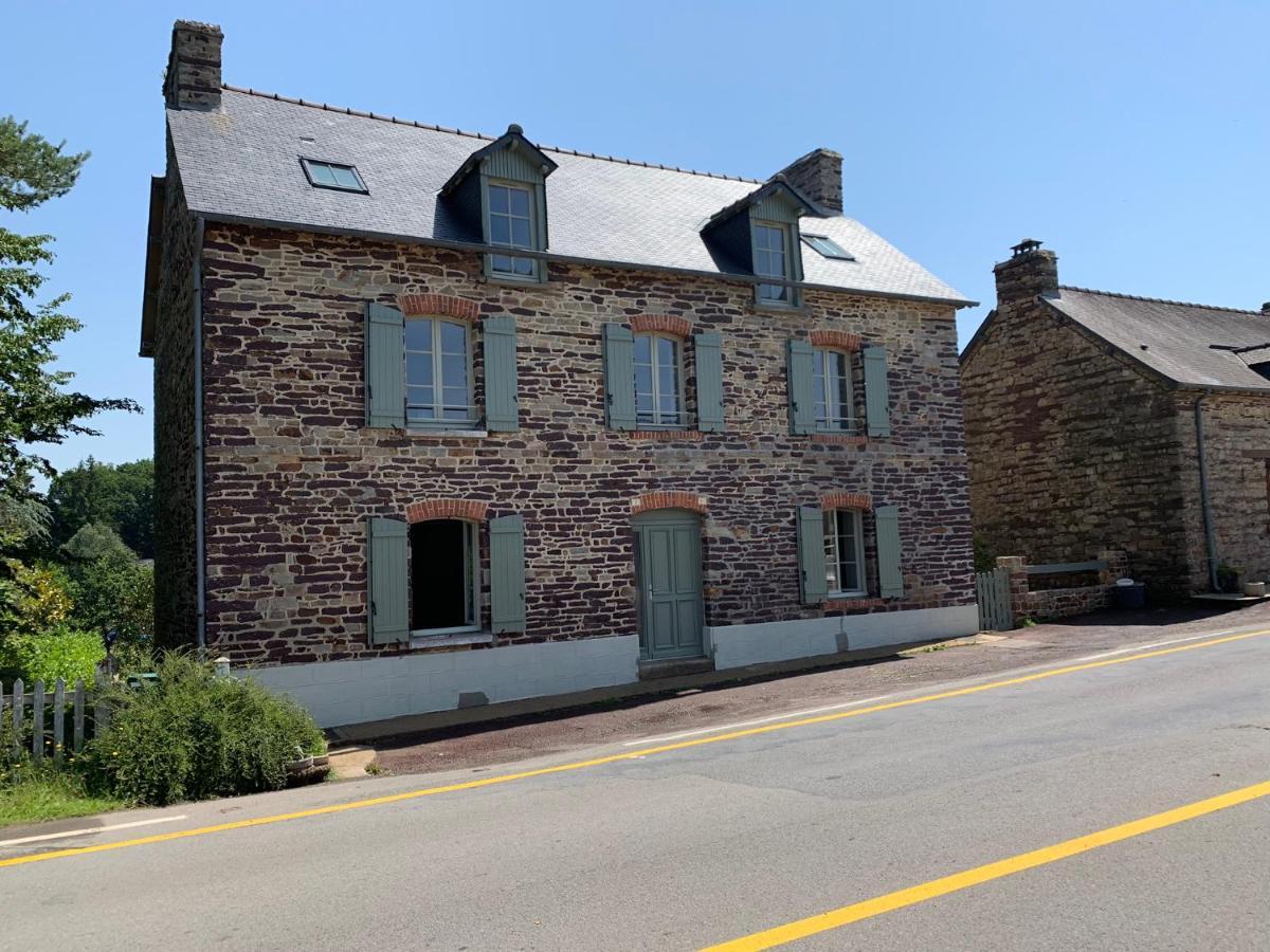 La Maison Des Legendes Paimpont Exterior foto